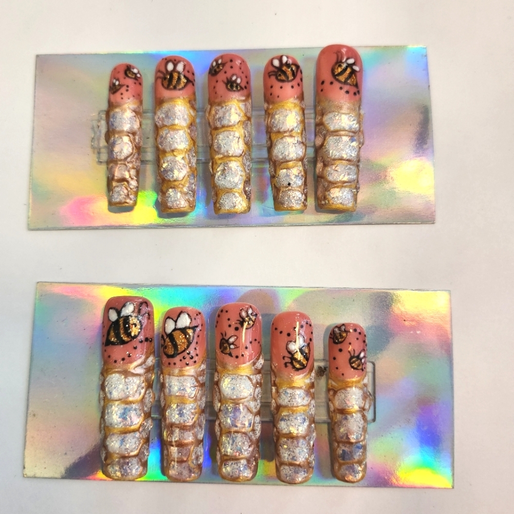 FantaSea Fingers Oh! Beehive Yourself Sparkly Bee Long Square Nails Small